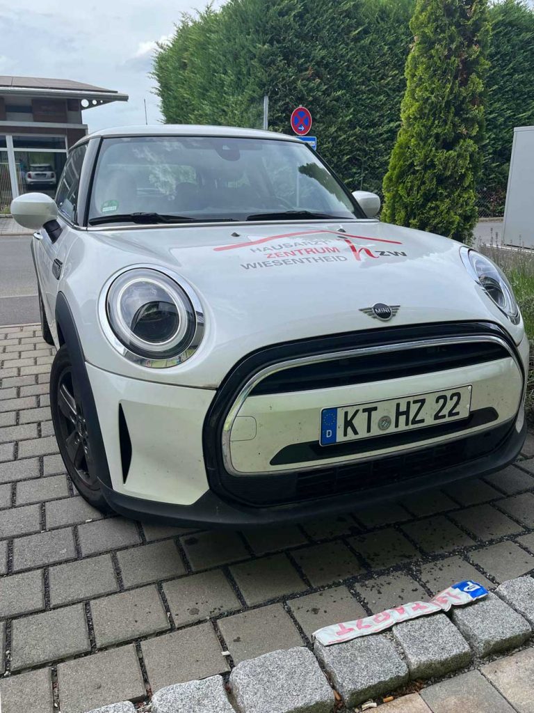 Auto für die VERAH- und NaPA-Serviceleistungen der Hausarztrpraxis Wiesentheid